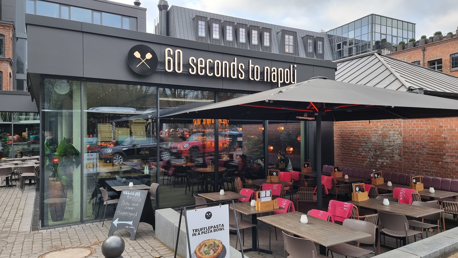 Foto von 60 seconds to napoli Hamburg Winterhude