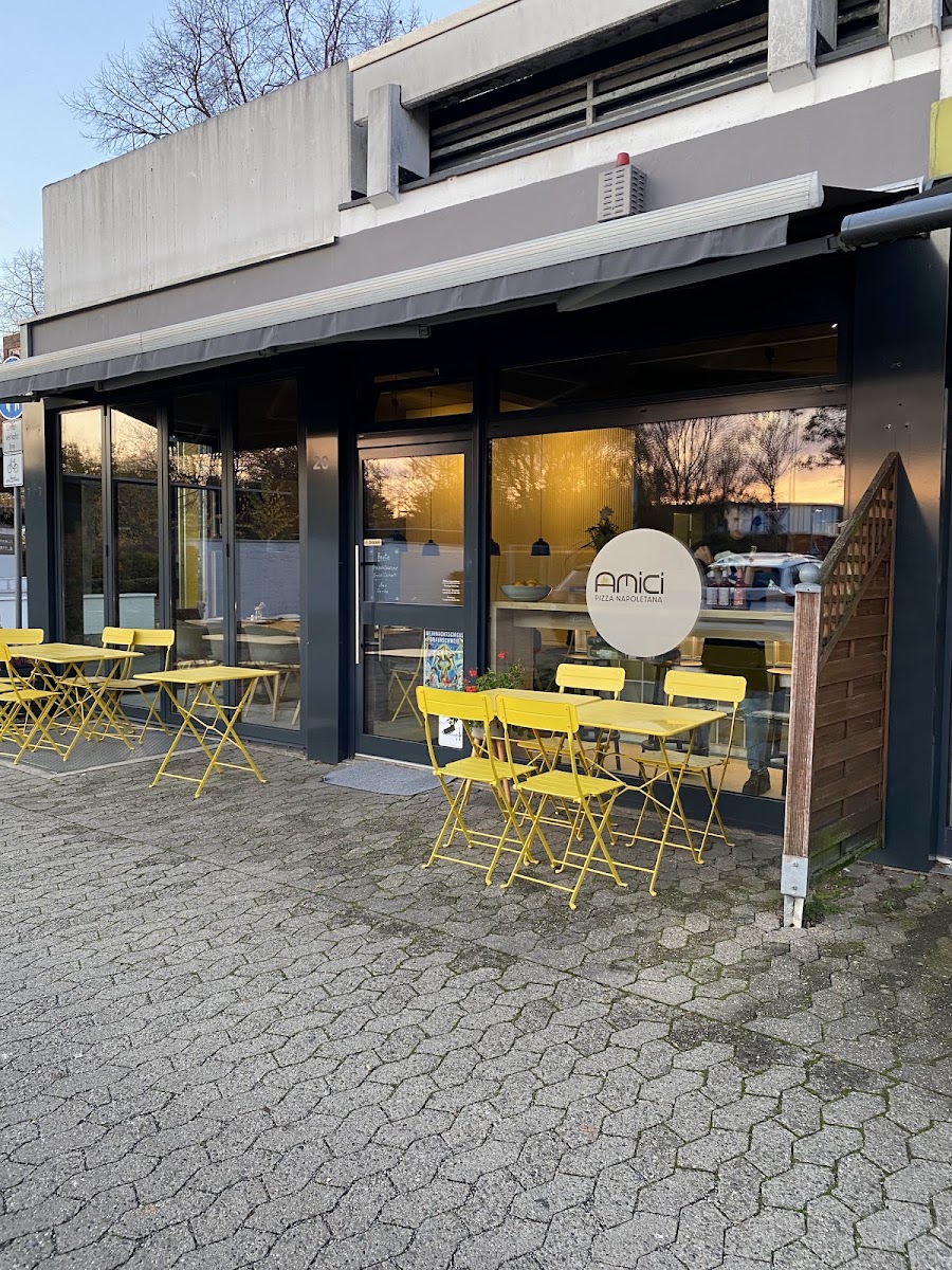 Foto von Amici Pizza Napoletana
