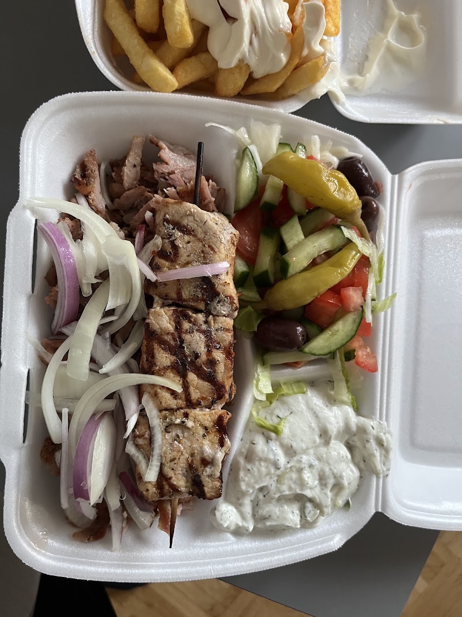 Athen Grill & Pizzeria | Pizza Lieferdienst Bielefeld 🍕🥙 Foto 3