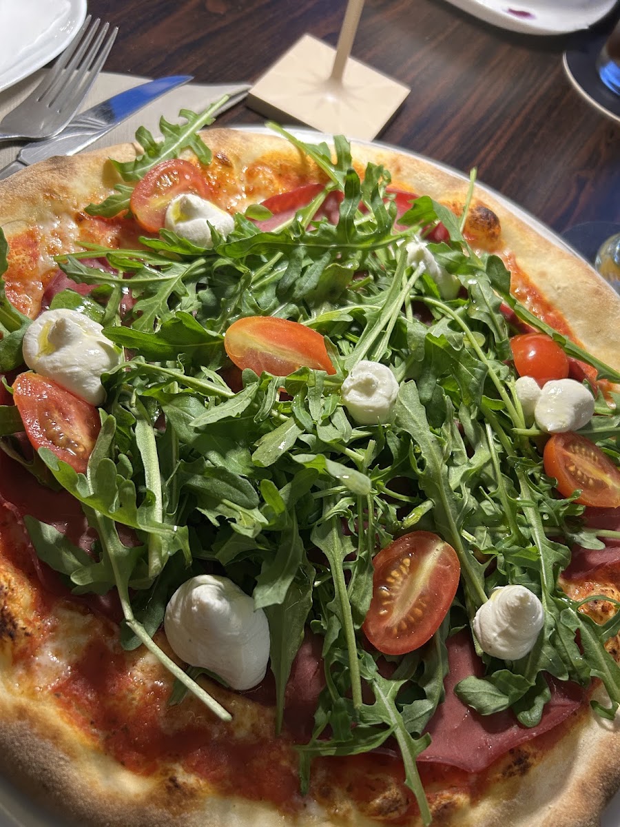 Creamore Pizzeria & Restaurant Foto 1