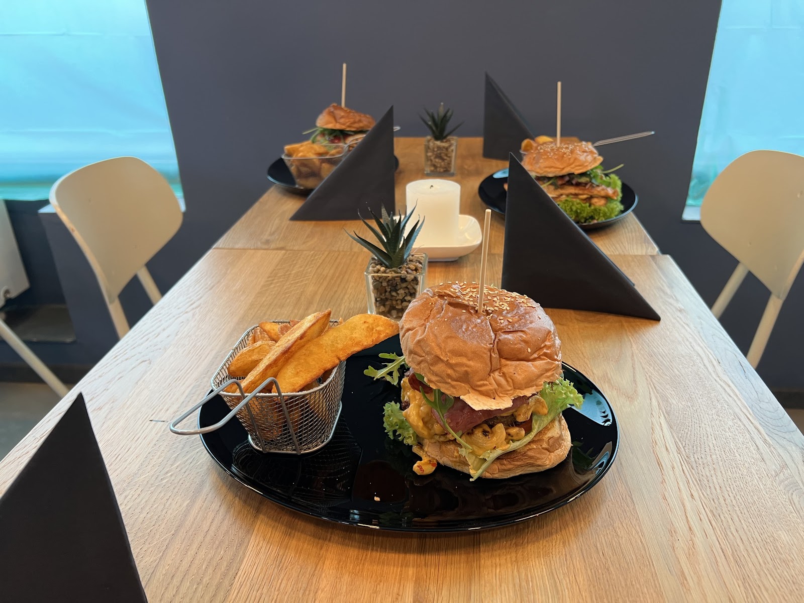 Del noosh Pizza & Burger Lieferservice Bielefeld Foto 3