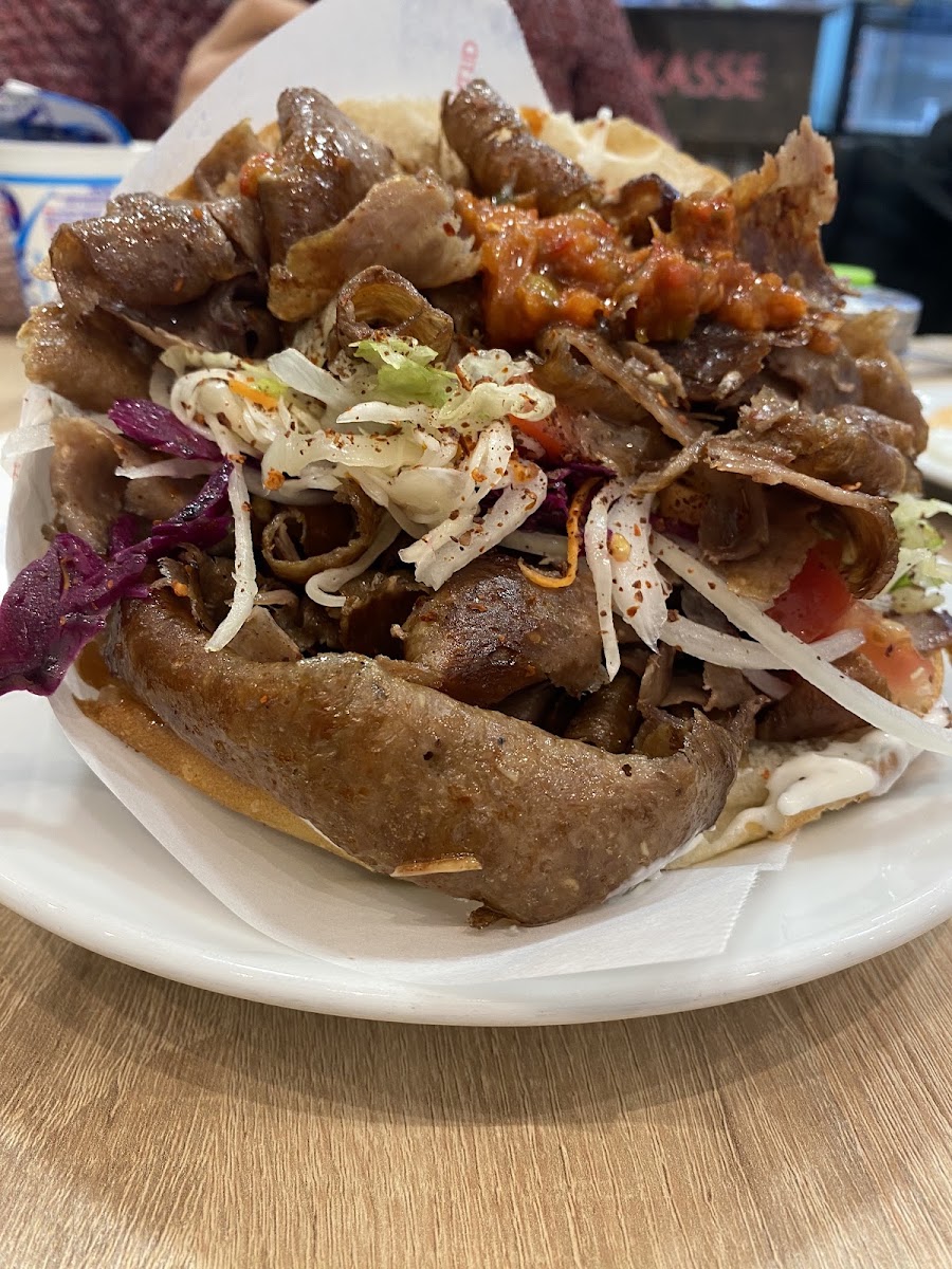 Öztadim Imbiss Döner & Pizza Foto 2