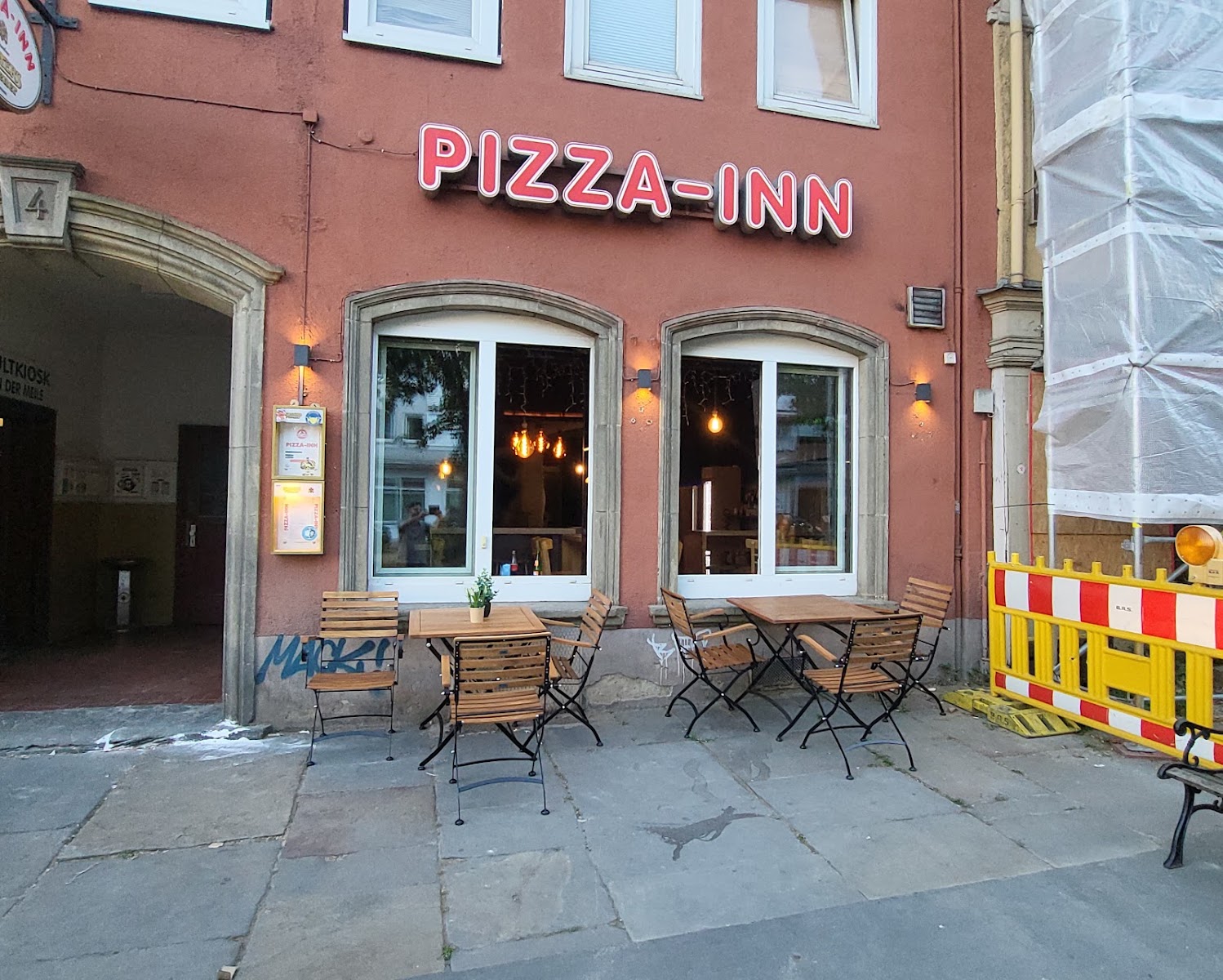 Pizza Inn