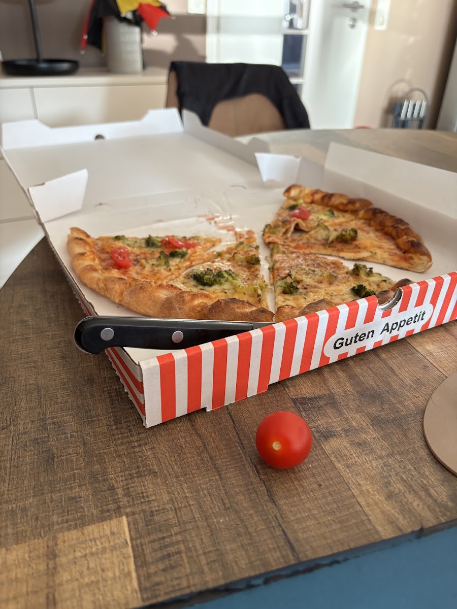 Pizza Time Oldenburg Foto 2