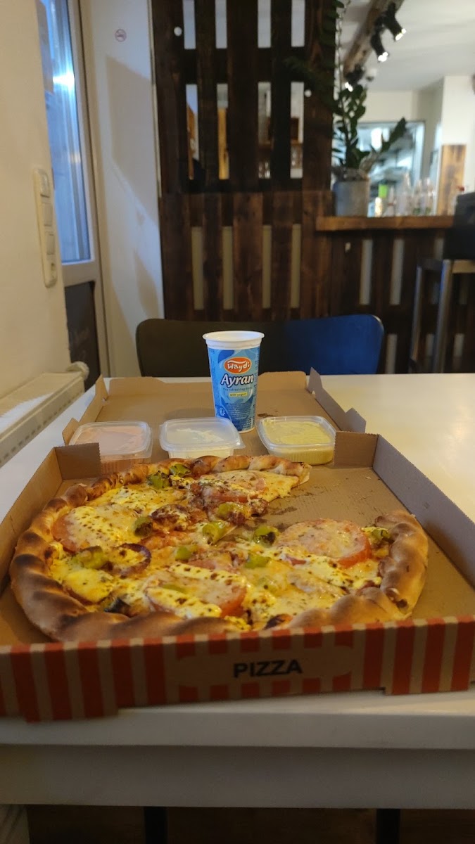 Pizza Time Oldenburg Foto 3