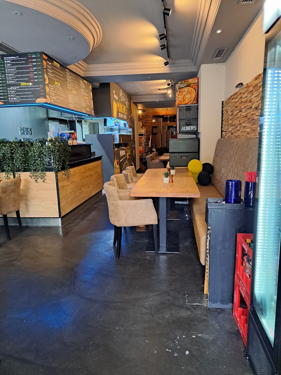 Pizzeria am Wall