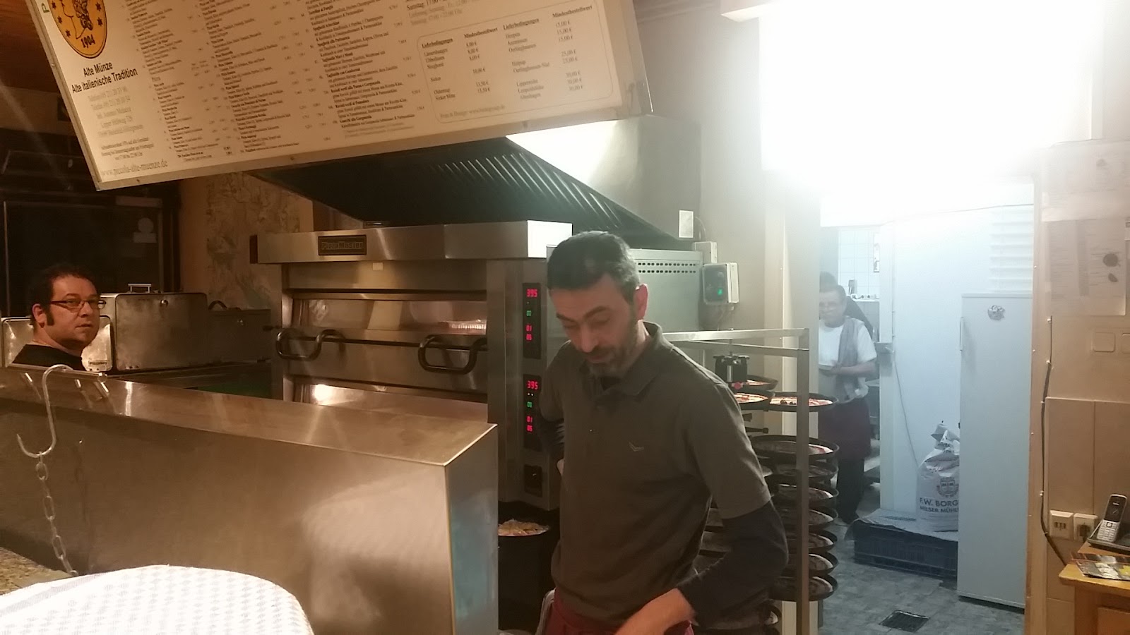 Pizzeria Piccola Foto 3