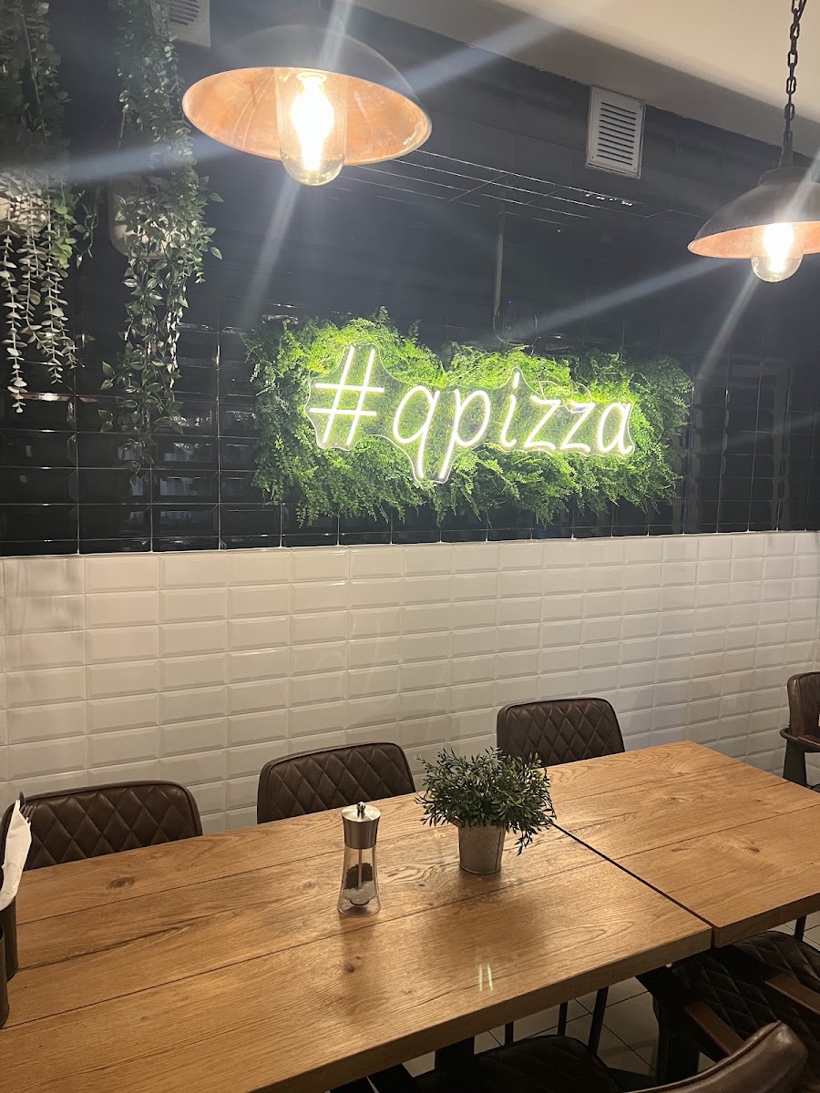 Foto von Q-Pizza
