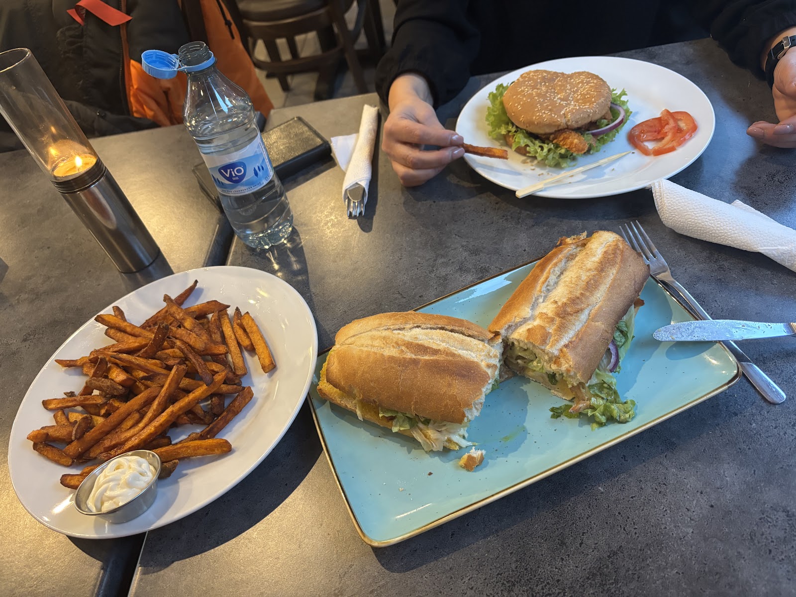 Sandy‘s Fast food Foto 2