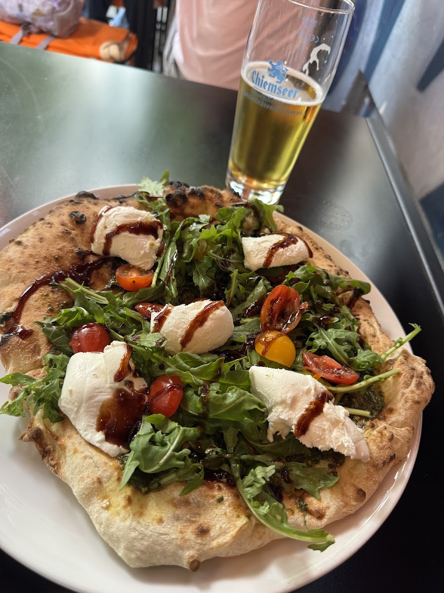 Tazzi Pizza Foto 3