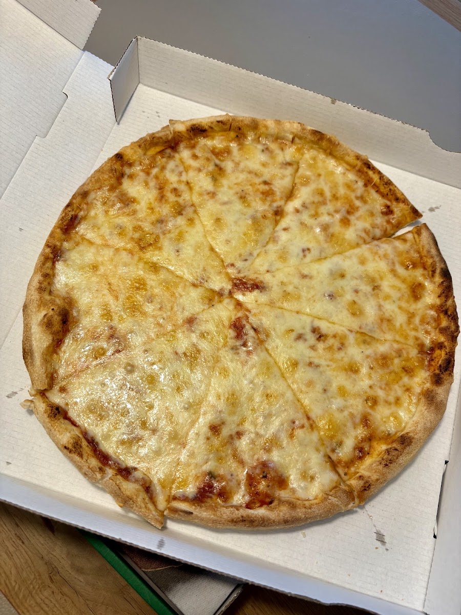Titano Pizza Foto 2
