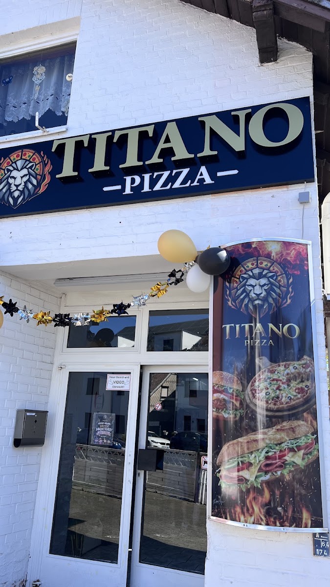 Titano Pizza